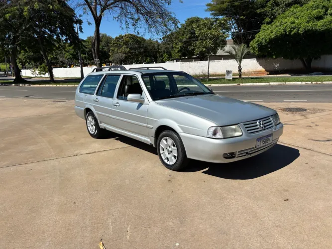 Volkswagen Quantum 2.0 MI (álcool) 2000