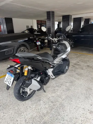 Honda ADV negociável