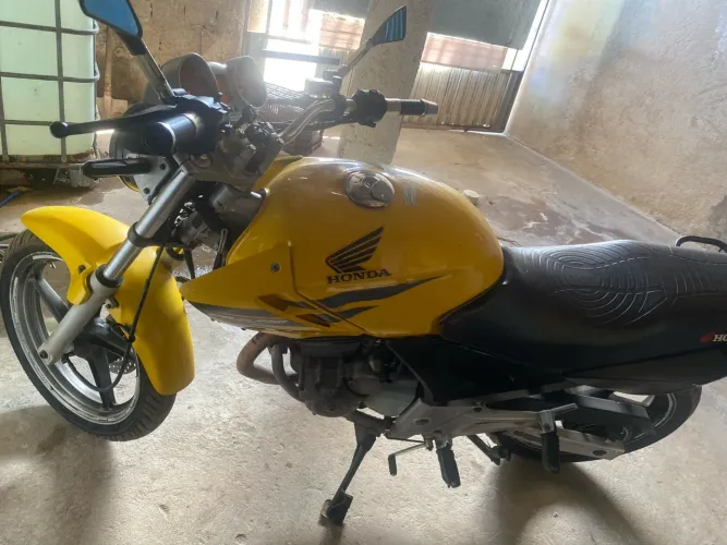 Honda CBX 250 Twister 2008