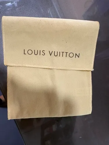 Dustbag para carteira Louis Vuitton 