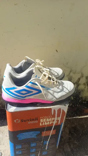 Chuteira Society Umbro N 41 Nova