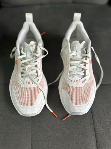 Tenis cloudpulse next on running