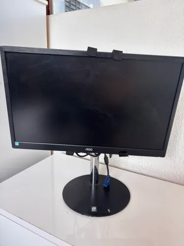 Monitor AOC 22" E2270S - Excelente estado