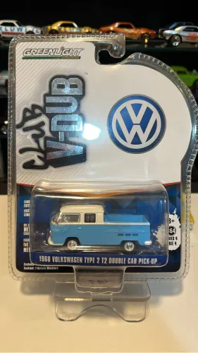 Kombi cabine dupla Greenlight 1:64 V- Dub 