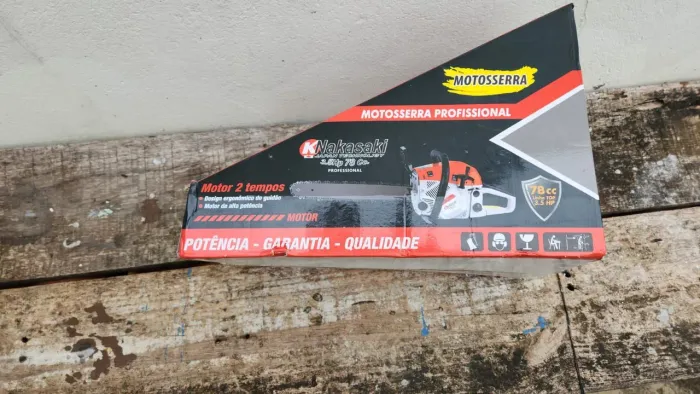 Vendo Motoserra Profissional Nakasaki