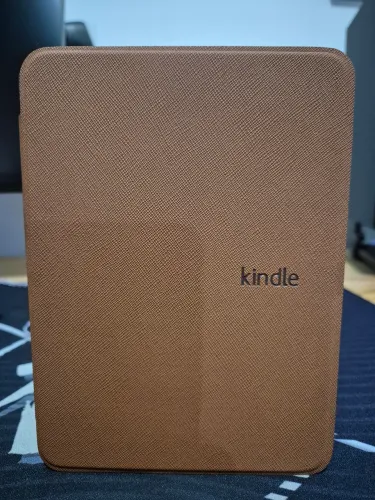 Capa Kindle Paperwhite geração 12 tela 7" recente