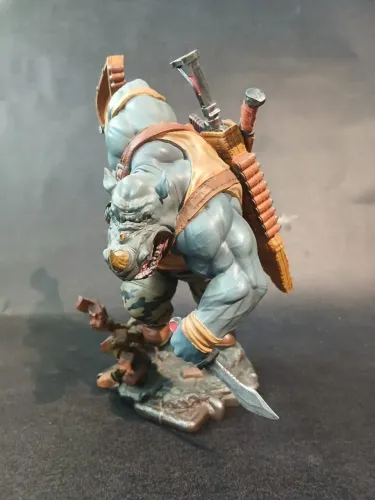 Estátua Rocksteady - Tmnt - Bds Art Scale 1/10 Iron Studios (Usado)