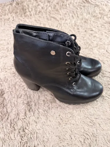 Bota Via Marte