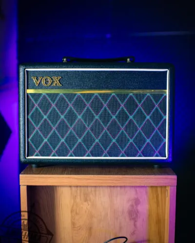 Amplificador Vox Pathfinder Bass 10 para Baixo