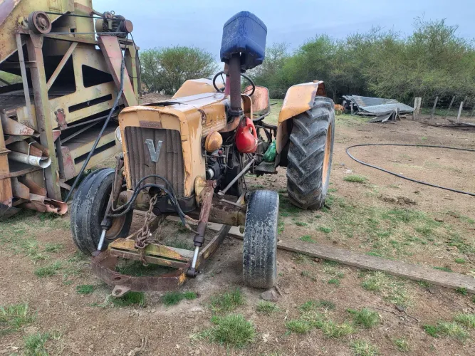 Trator Valmet 65