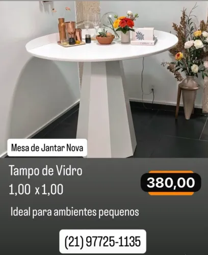 Mesa redonda, tampo de vidro 1.00x1.00