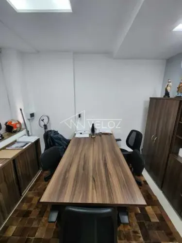 Sala - / Comercial / Centro