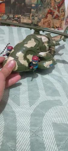 Helicóptero anos 80 