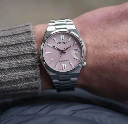 CITIZEN TSUYOSA 37mm - Rosa Pastel - NJ0200-50Z - Safira frontal e traseiro