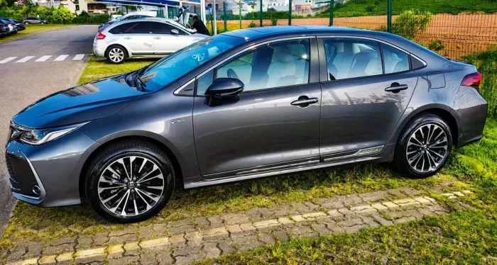 Toyota Corolla Altis Prem. Hybrid 1.8 Flex AUT 2026