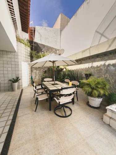 * CASA DE RUA NO SUISSA [9129]
