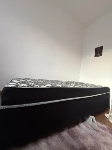 Cama box usada