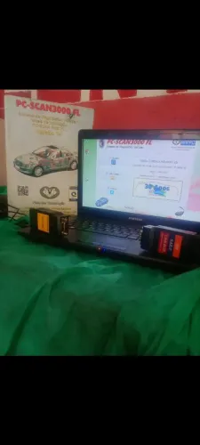 Scanner automotivo + notebook