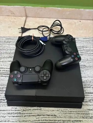 Ps4 Slim 500 gb +jogos