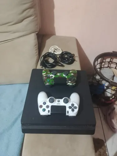 PS4 SLIM 500GB