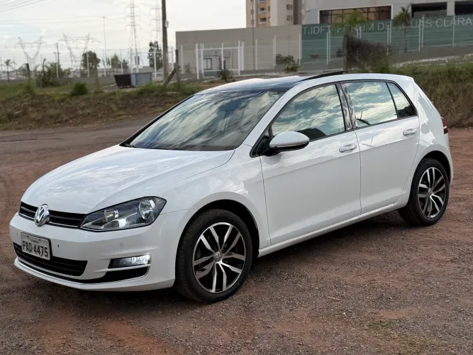 Volkswagen Golf Highline 1.4 TSI Total Flex Aut. 2016