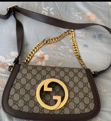Bolsa Gucci perfeita cheia de estilo nova