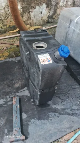 Tanque do arla iveco cursor strallis tector