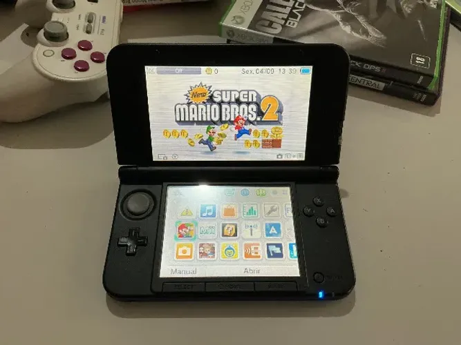 Nintendo 3DS XL azul em excelente estado