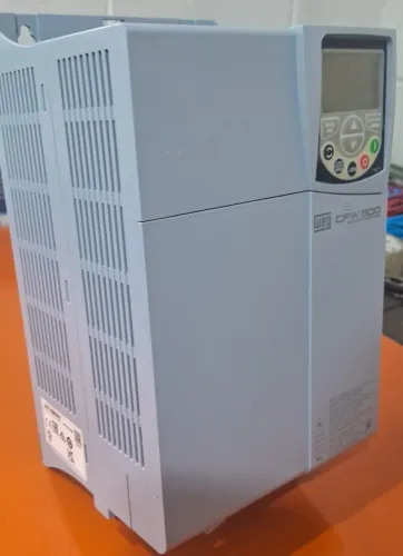 Inversor frequência Weg CFW500 15cv 24A 380v
