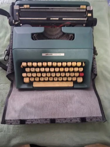 Máquina de escrever