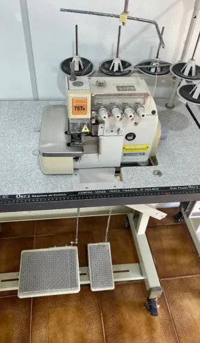 Vendo Interlock marca Siruba 