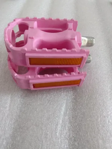 Par pedal plástico rosca grossa rosa