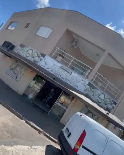 Prédio Comercial + Residência em Mirassol | Ideal Padaria ou Investimento