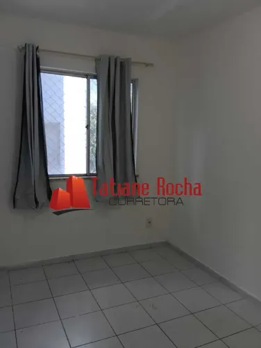 Alugo excelente apartamento no Condomínio Central Park.