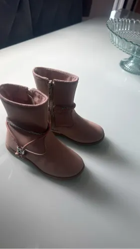 Bota menina