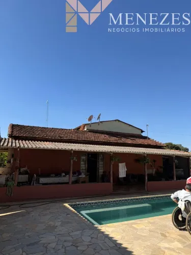 Chácara à venda na Estância Água Viva