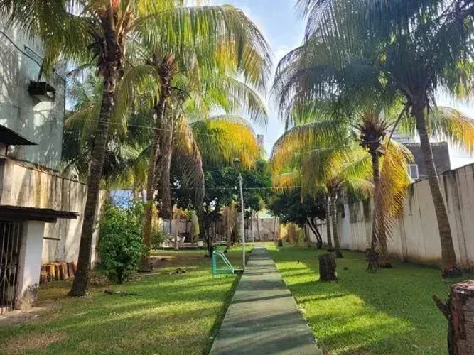 Casa e Terreno muito bem localizada - Barao do Triunfo
