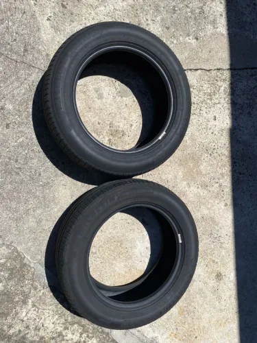 Pneus Michelin 215 60 17