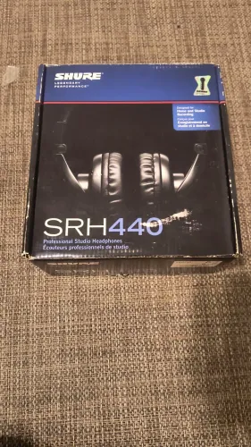 Fone home Studio Shure SRH440