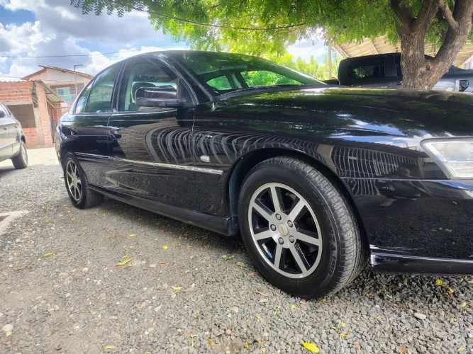 Chevrolet Omega CD/ Fittipaldi 3.6 V6 24V 4P 2005