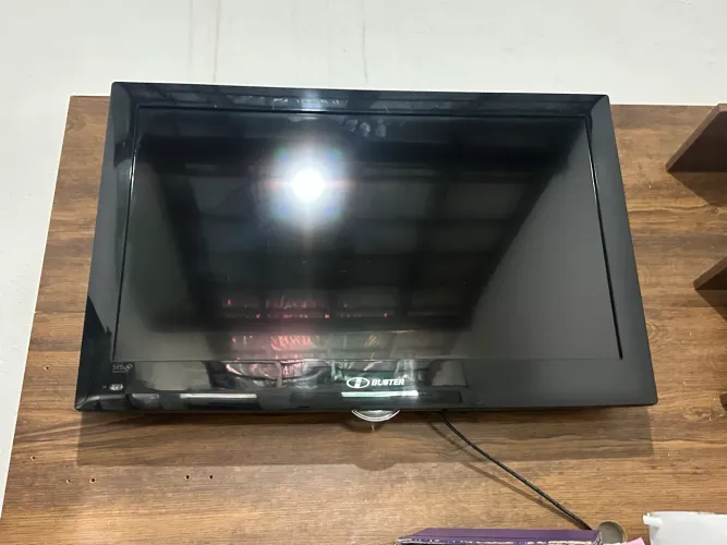 Televisão Marca Buster