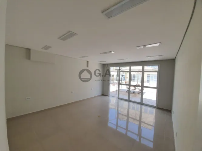 Sala Comercial de 42m² em Condomínio para Locação em Sorocaba-SP, Bairro Boa Vista: Oportu