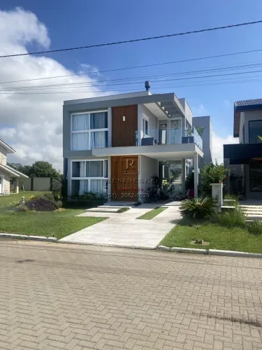Imóvel de luxo à venda em Eldorado do Sul-RS: Sobrado com 4 quartos, 2 suítes e 315m² no c
