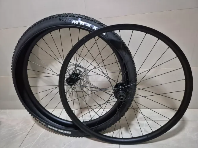 Par roda 29 Syncros X27 novas cubos boost 12V daios sapim 