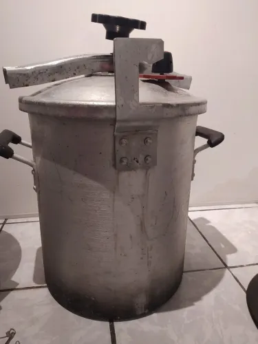 Panela de pressão 35l