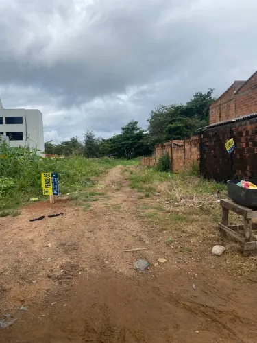 Vende-se este lote bem localizado na cidade nova na rua C