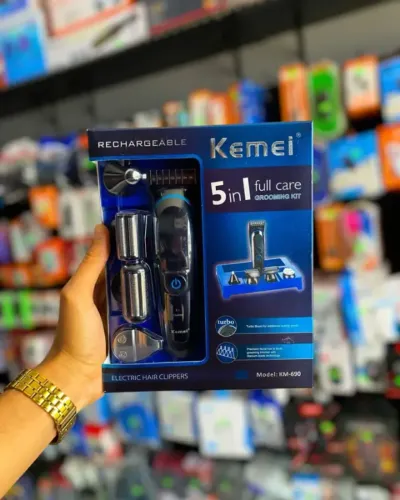BARBEADOR ELÉTRICO KEMEI 5 EM 1 KM-690 ?R$ 129,99