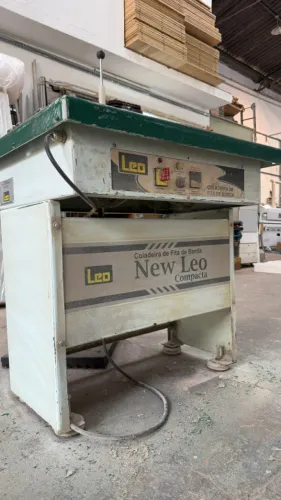 Coladeira de Borda Leo New Leo Compacta - Excelente Estado - Industrial