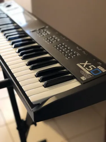 Teclado Sintetizador Korg X5D 