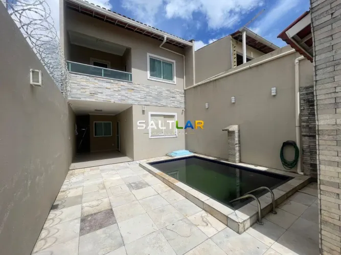CASA DUPLEX NO PASSARÉ | 4 QTOS, 5 WC, 3 VAGAS